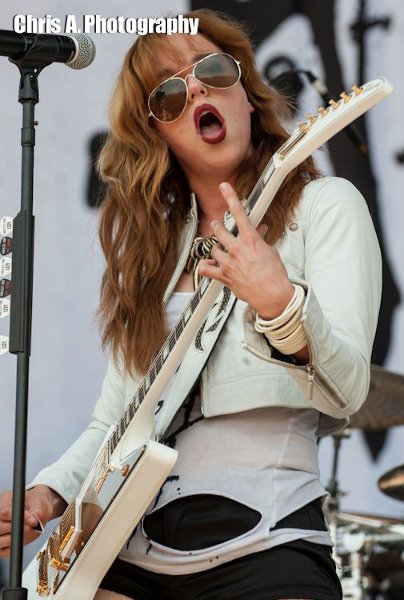 Lzzy Hale photo by Chris A