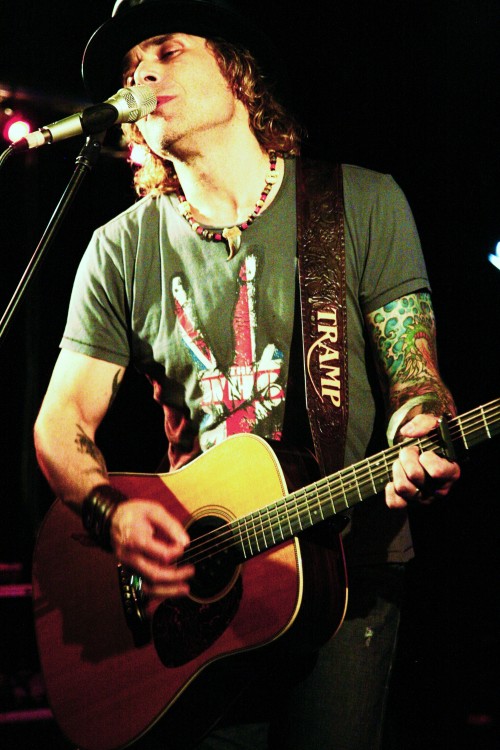 MIKE TRAMP AT THE MUSICIAN 1ST DEC