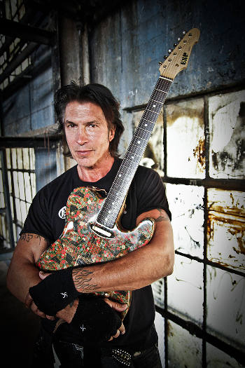 George Lynch of Lynch Mob, Dokken & KXM